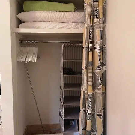 Le Pied-a-terre